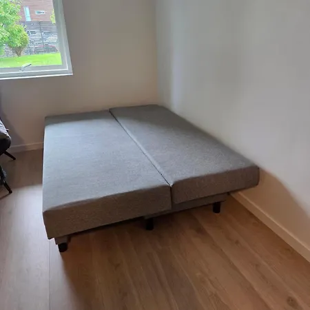 Near City, 7 Min From The Airport, Free Parking Bergen